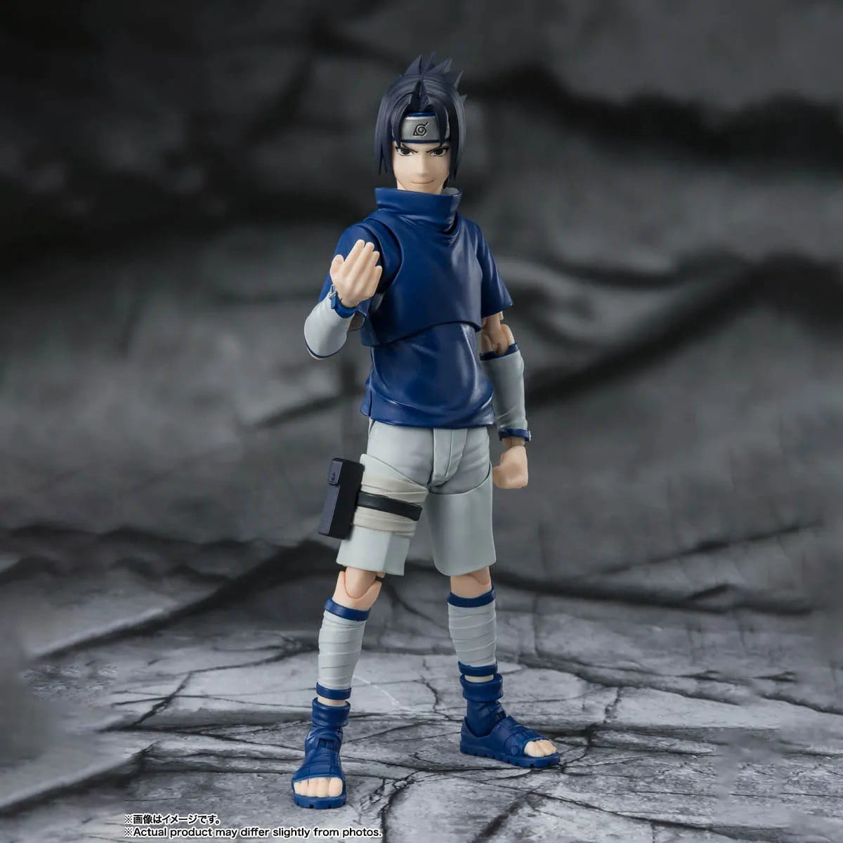 Naruto S.H.Figuarts Sasuke Uchiha Collectable Figure (Ninja Prodigy of the Uchiha Clan Bloodline)