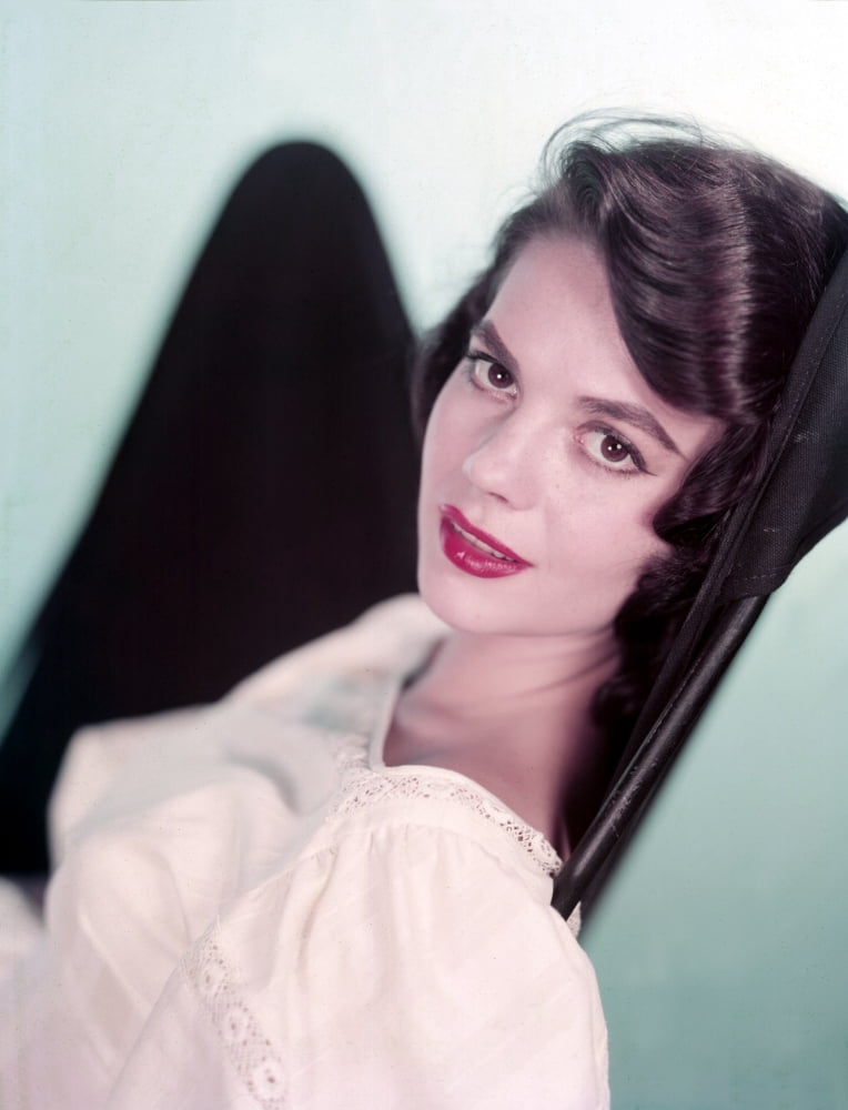 Natalie Wood 19 Canvas Art - (16 x 20)