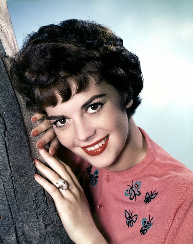 Natalie Wood Canvas Art - (16 x 20)