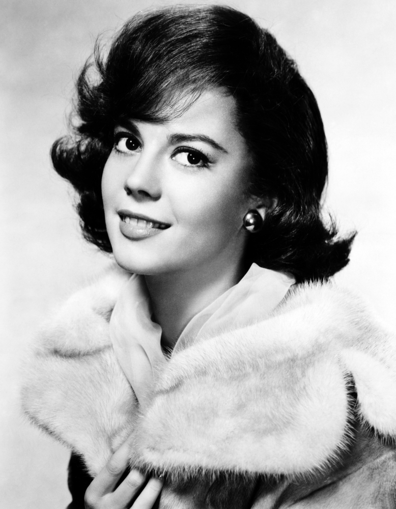 Natalie Wood Canvas Art - (16 x 20)