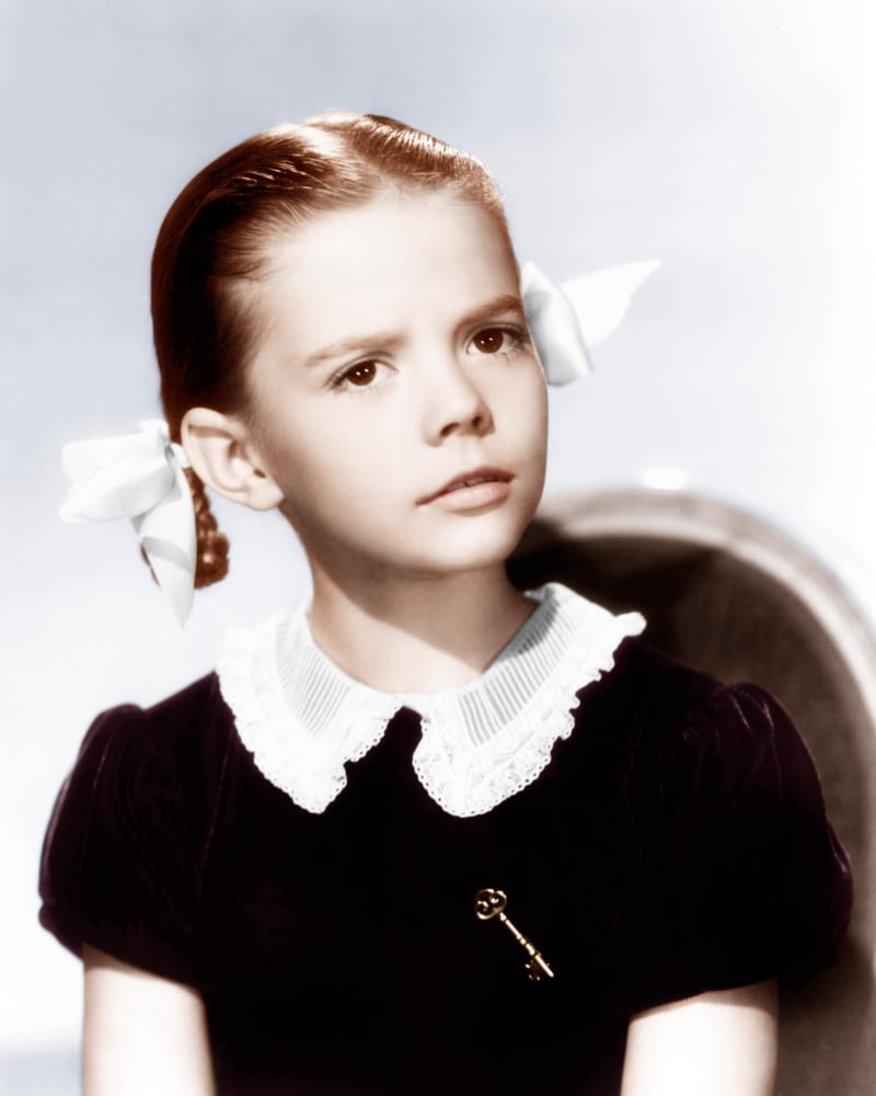 Natalie Wood Canvas Art -  (16 x 20)