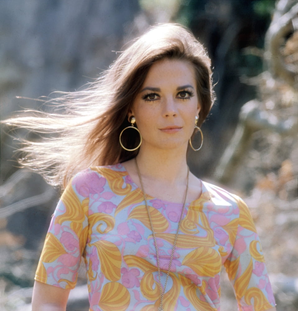 Natalie Wood Canvas Art - (16 x 20)