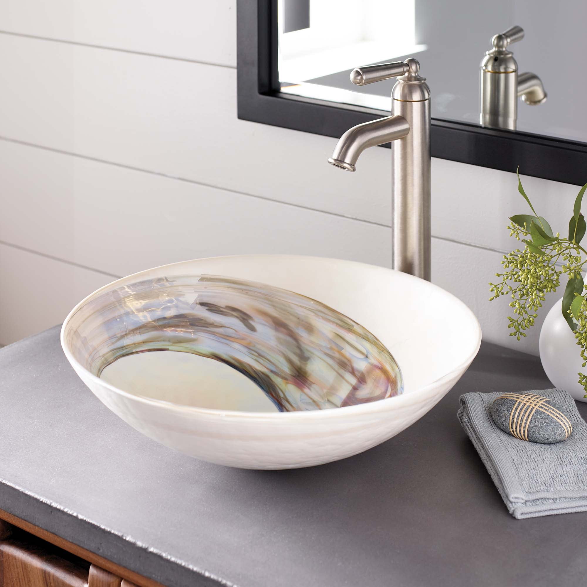 Native Trails MG1717-AE Murano 16-1/4" Circular Glass Vessel Bathroom Sink - Abalone