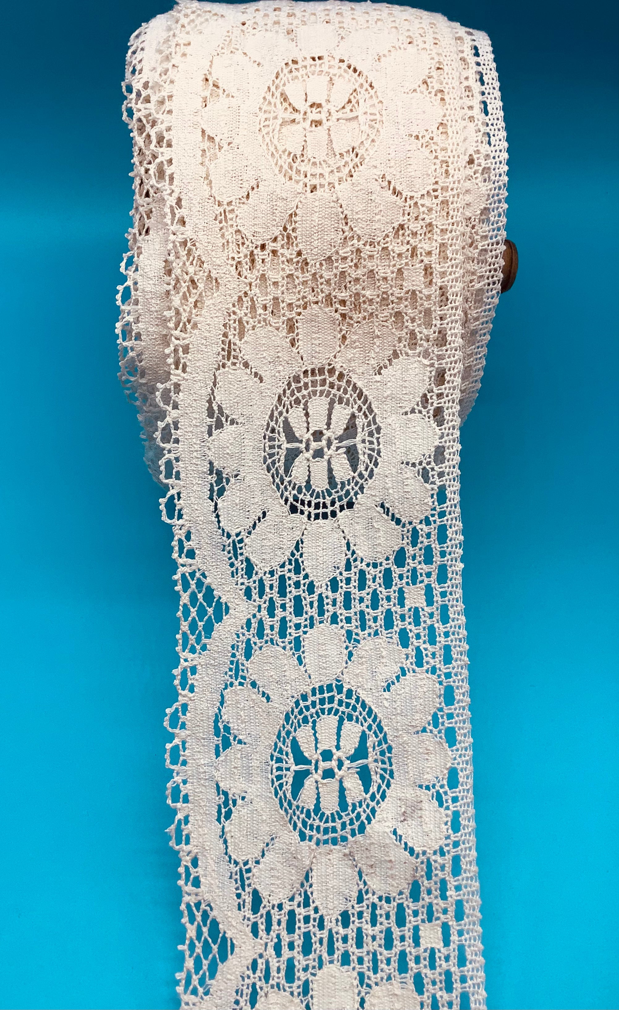 Natural 4-1/4" 100% Cotton Vintage Lever Lace