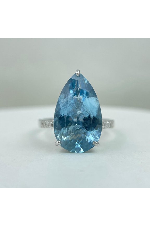 Natural Aquamarine Ring, Stone Ring, March Birthstone Ring, High quality Aquamarine Jewelry, Ocean Inspired Jewelry