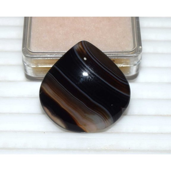 Natural Australian Banded Agate Cabochon Loose Gemstone 32.40 Cts