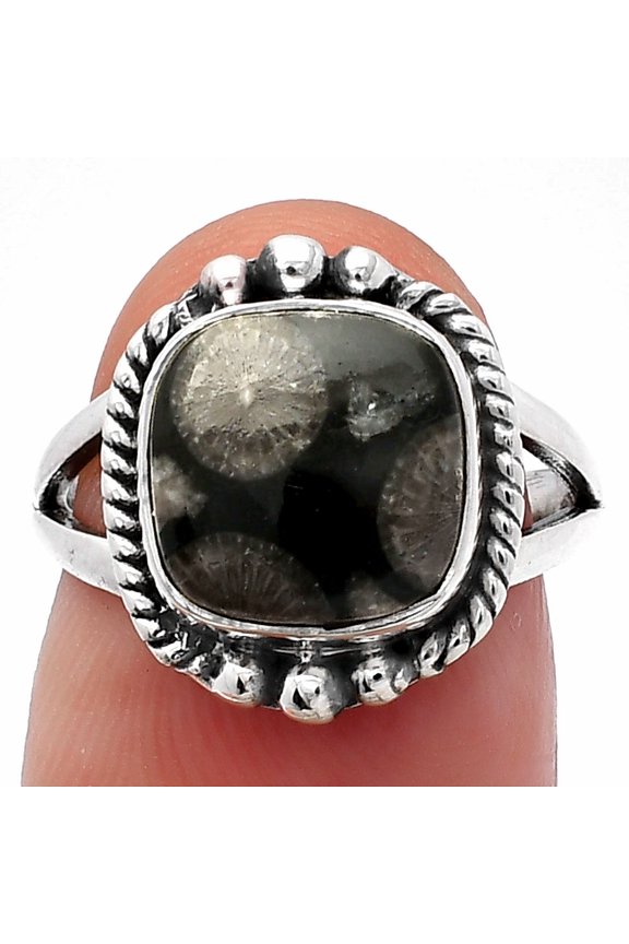 Natural Black Flower Fossil Coral 925 Sterling Silver Ring s.6 Jewelry R-1253 SDR225683