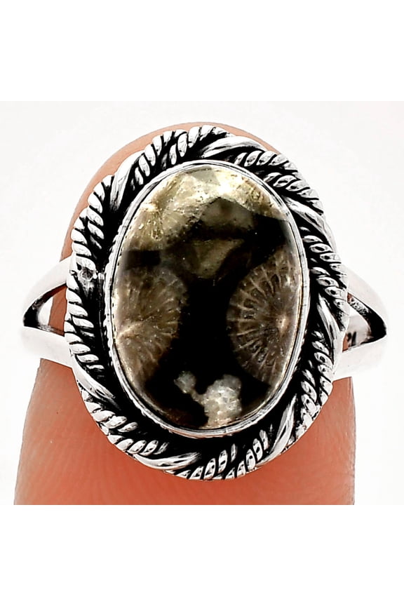 Natural Black Flower Fossil Coral 925 Sterling Silver Ring s.7 Jewelry R-1014 SDR231665
