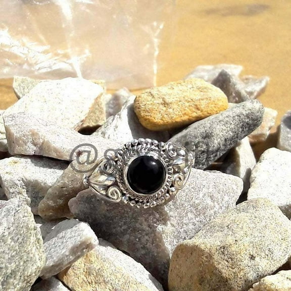 Natural Black Onyx Ring, 925 Sterling Silver Ring, 5mm Round Cabochon Ring, Gemstone Ring, Handmade Designer Ring, Onyx Jewelry For Women's