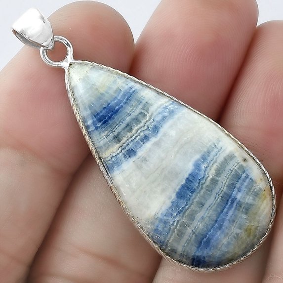Natural Blue Scheelite - Turkey 925 Sterling Silver Pendant Jewelry SDP101301