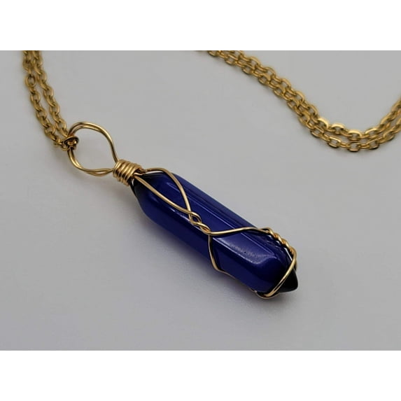 Natural Cat eye Point Necklace Blue Colored Handmade Pendant