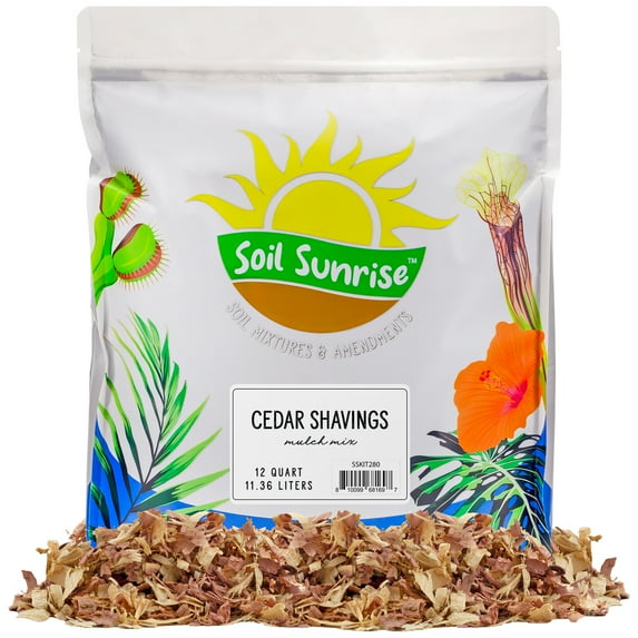 Natural Cedar Shavings Mulch / Bedding (12 Quarts), Garden Mulch and Small Animal Pet Bedding