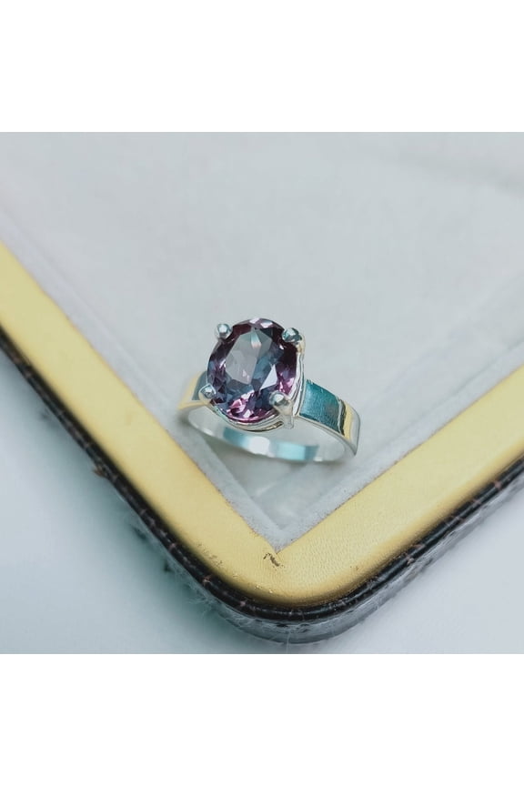 Natural Certifed alexandrite ring, 925 Sterling Silver Ring, Color Change Stone Ring, Oval Cut Alexandrite, Ring for Gift
