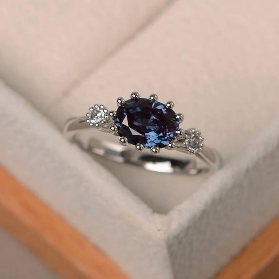 Natural Color Changing Alexandrite Gemstone Ring 925 Sterling Silver Women Delicate Valentine Gift Ring
