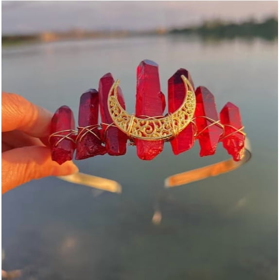 Natural Crystal Golden Moon Crown Headband Elegant Gold Tiara for Women Costume Party Wedding Festival Bohemian Fairy Theme Accessory