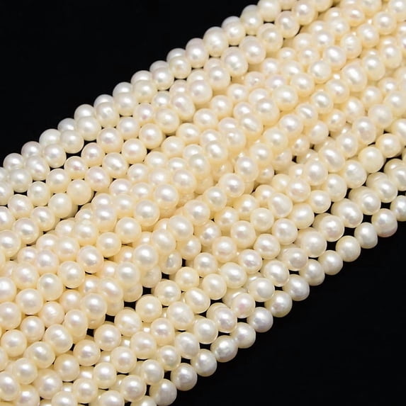 Natural Cultured Freshwater Pearl Beads Strands Round Creamy White 5~6mm Hole: 0.8mm 63~64pcs/strand 13.39 inch(34cm)