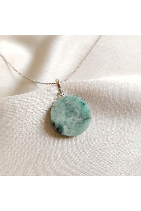 Natural Emerald Pendant: 14K White Gold Round Stiger Cut, May Birthstone