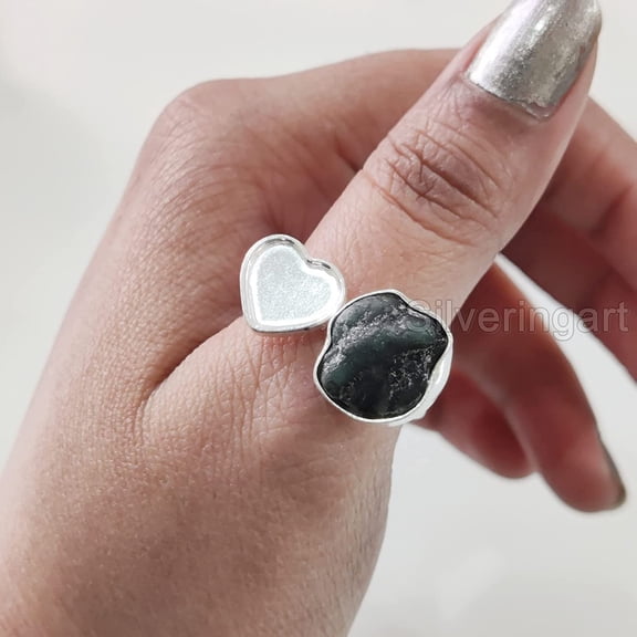 Natural Emerald Ring, Rough Emerald Gemstone Ring, AAA May Birthstone, Heart Ring, 925 Sterling Silver, Womens Ring, Christmas, Thanksgiving, Handmade, Statement Jewelry, Rough Gemstone Jewelry