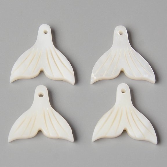 Natural Freshwater Shell Pendants Tail Shape Creamy White 18x19x3mm Hole: 1mm