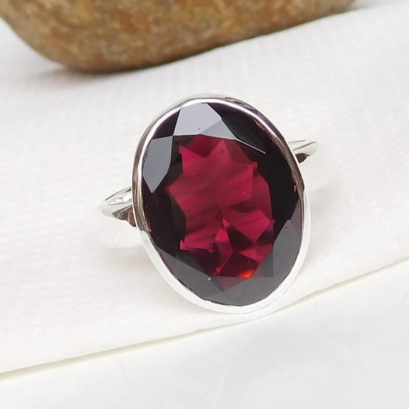 Natural Garnet Ring, Red Garnet Ring, 10x14 mm Oval Ring, Birthstone Garnet Ring, Statement Ring, Solid Silver Ring, Handmade Ring-U242