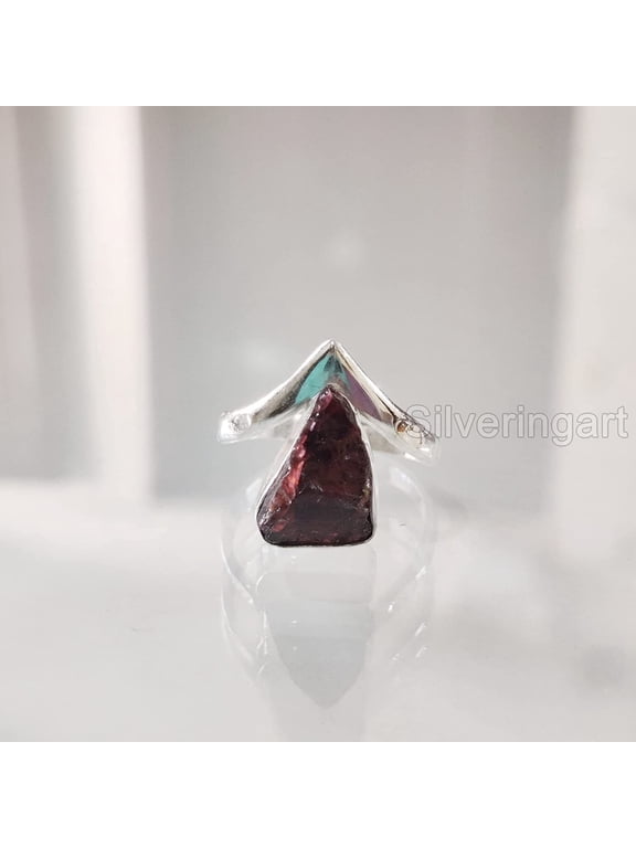 Natural Garnet Ring, Rough Garnet Gemstone Ring, January Birthstone, V Crown Band, 925 Sterling Silver, Womens Ring, Christmas, Thanksgiving, Handmade, Statement Jewelry, Rough Gemstone Jewelry
