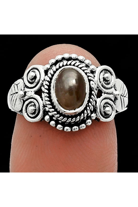 Natural Gray Moonstone 925 Sterling Silver Ring s.8 Jewelry R-1280 SDR243611