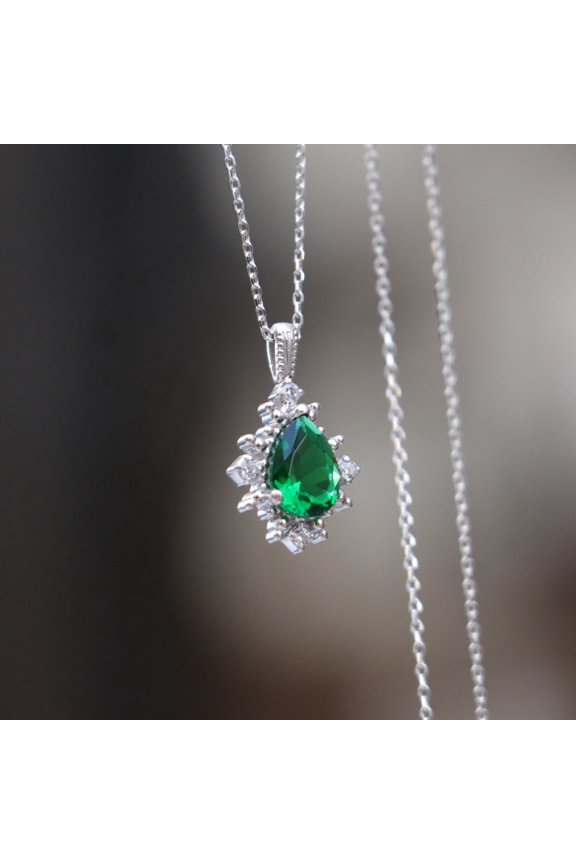 Natural Green Emerald Pendant Silver Pendant Handmade Pendant may birthstone emerald jewelry locket chain Promise Pendant