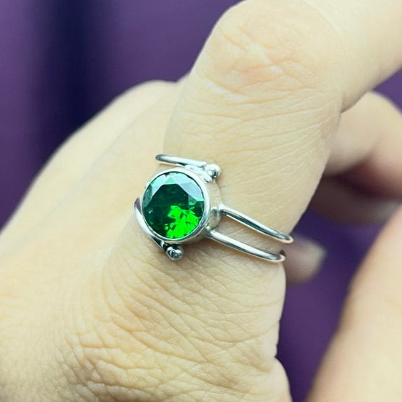 Natural Green Garnet Silver Ring, Tsavorite Green Garnet Gemstone Ring For Women, Handmade Boho Green Garnet Ring For Anniversary Gifts