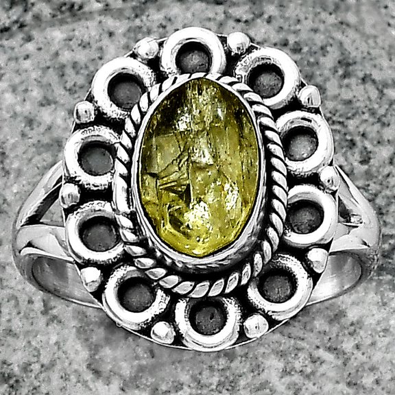 Natural Green Kyanite Rough India 925 Sterling Silver Ring s.7.5 Jewelry R-1256 SDR204533
