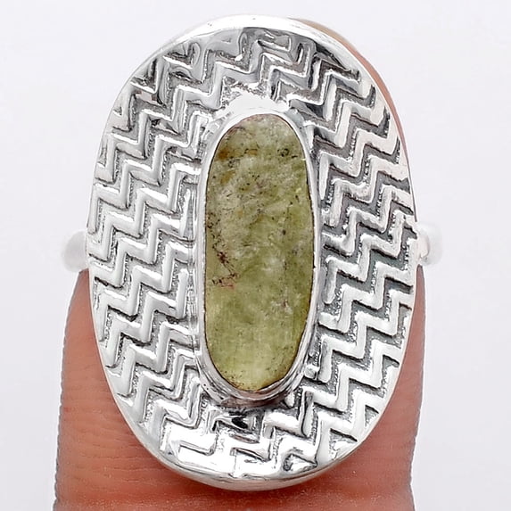 Natural Green Kyanite Rough - India 925 Sterling Silver Ring s.8 Jewelry R-1376 SDR246049