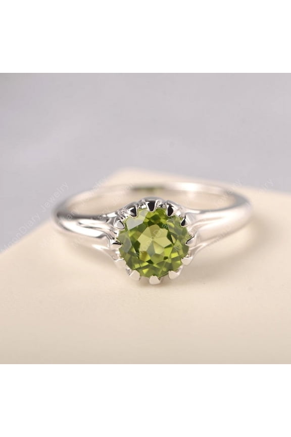 Natural Green Peridot 925 Sterling Silver Ring, Gift for Her, Pukharaj Ring, Birthstone Rings for Women, Gift For Her