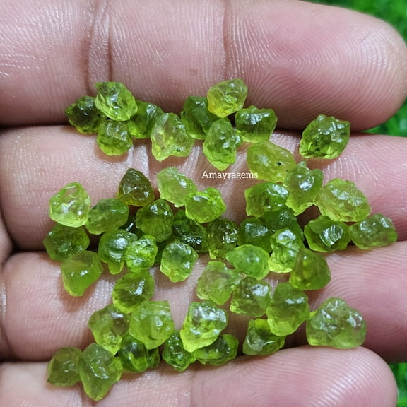 Natural Green Peridot Rough 50 Pcs 6-8 mm Loose Gemstone For Jewelry Making