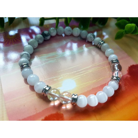 Natural Howlite, Moonstone, Selenite & Clear Quartz 8mm Round Shape Smooth Cut Beads Stretchable Bracelet for Men & Women.