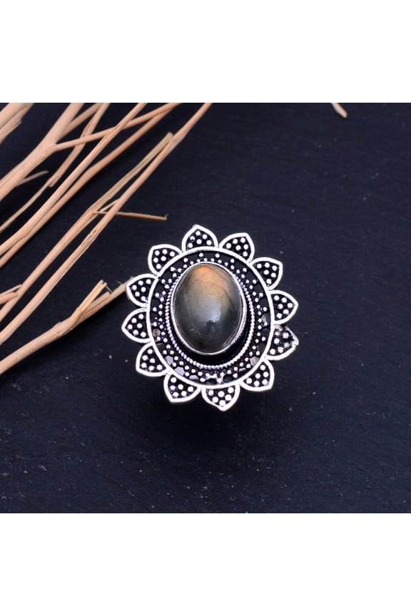 Natural Labradorite Gemstone Handmade 925 Sterling Silver Ring Size 9.5