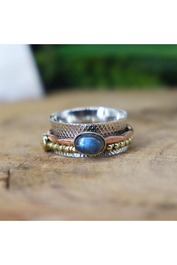 Natural Labradorite Ring, 925 Sterling Silver Ring, Pearl Ring, Two Tone Ring, Flower Textured Ring, Handmade Jewelry, Wedding Ring For Her.