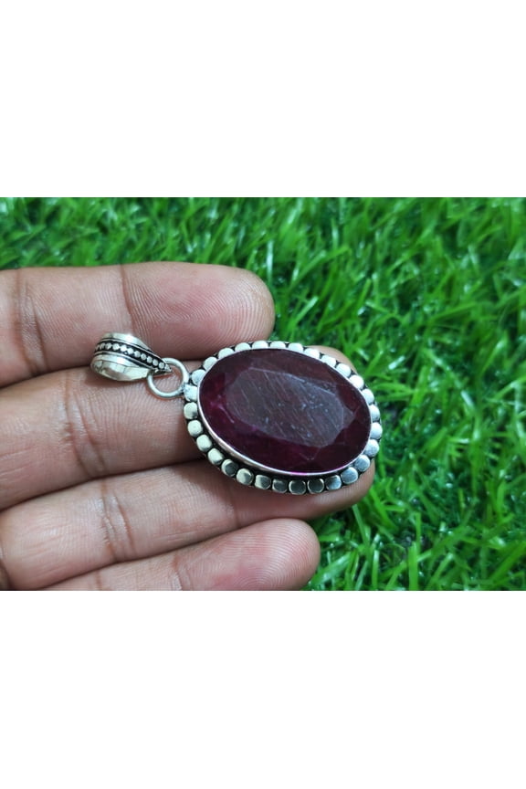 Natural Madagascar Red Ruby Gemstone Handmade 925 Sterling Silver Pendant 29 mm