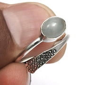 Natural Moonstone 925 Sterling Silver Band Ring Size 5.5