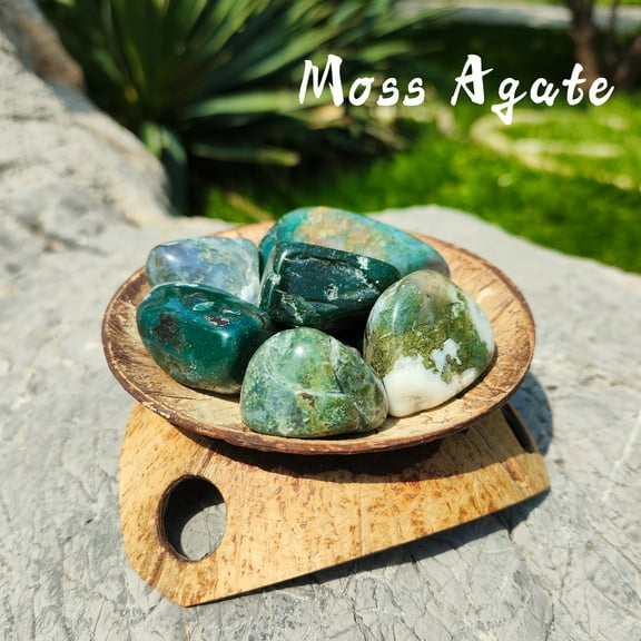 Natural Moss Agate Tumbled Stones (Water Moss Agate) - Unique Green Inclusions, Healing Crystal for Calm & Abundance, 1 inch (25mm), Bulk for Jewelry, Meditation, Reiki, Collection, Gift