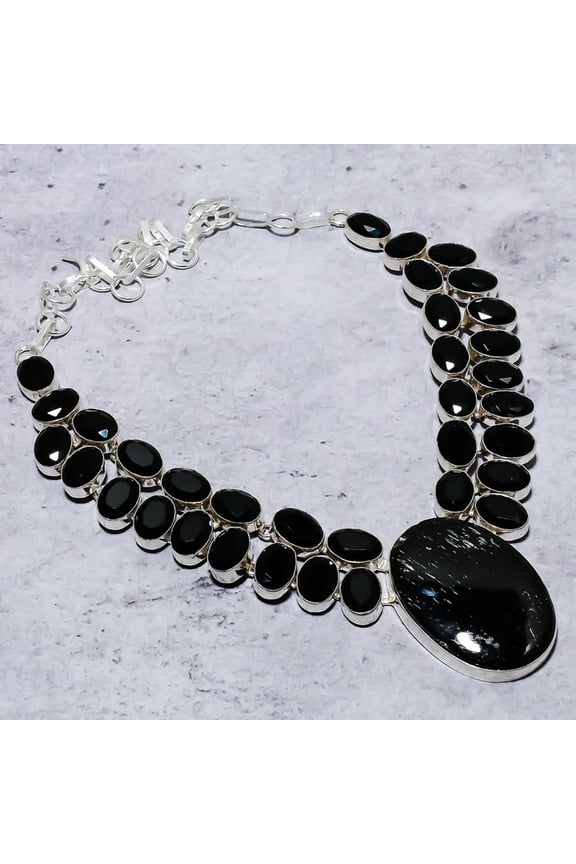 Natural Nuummite, Spinel Gemstone 925 Sterling Silver Gift Necklace 18"