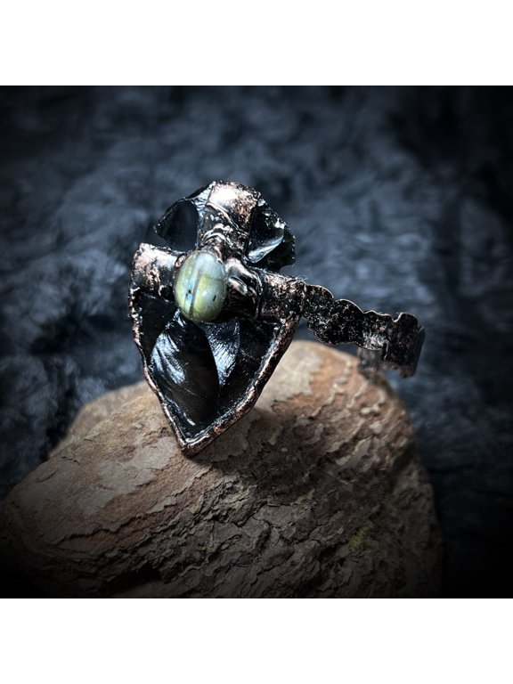 Natural Obsidian Adjustable Shield Ring Raw Crystal Antique Copper Statement Ring for Women, Boho Gothic Protection Jewelry