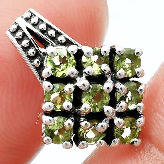 Natural Peridot 925 Sterling Silver Pendant Jewelry P-1094 AGP1008_C