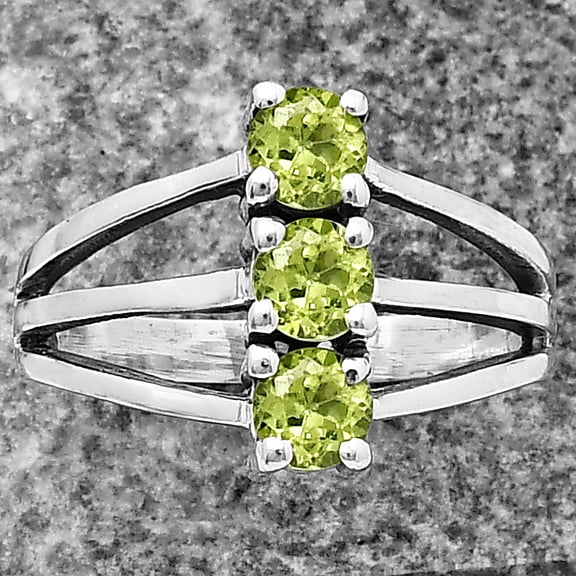 Natural Peridot 925 Sterling Silver Ring s.5 Jewelry DGR1124_A_5 R-1050