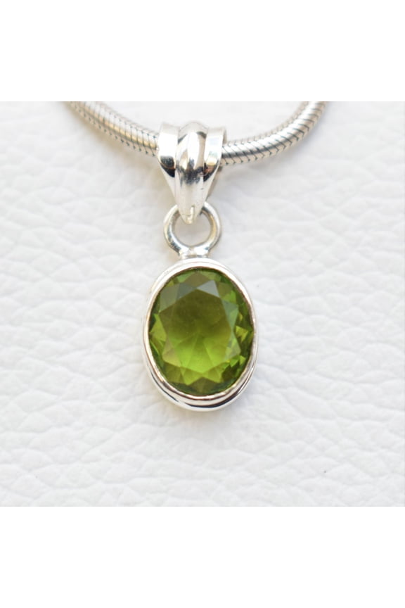 Natural Peridot Pendant-Handmade Silver Pendant-925 Sterling Silver Pendant-Oval Peridot Pendant-Anniversary Pendant-August Birthstone