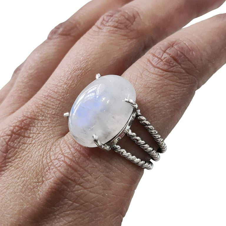 Silver Twist Natural Golden Moonstone Pendants Silver Twist Natural Golden Moonstone Pendants
