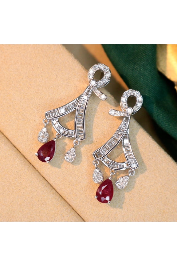Natural Ruby 18K Gold Diamond and Ruby Earring. 70Ct Diamond