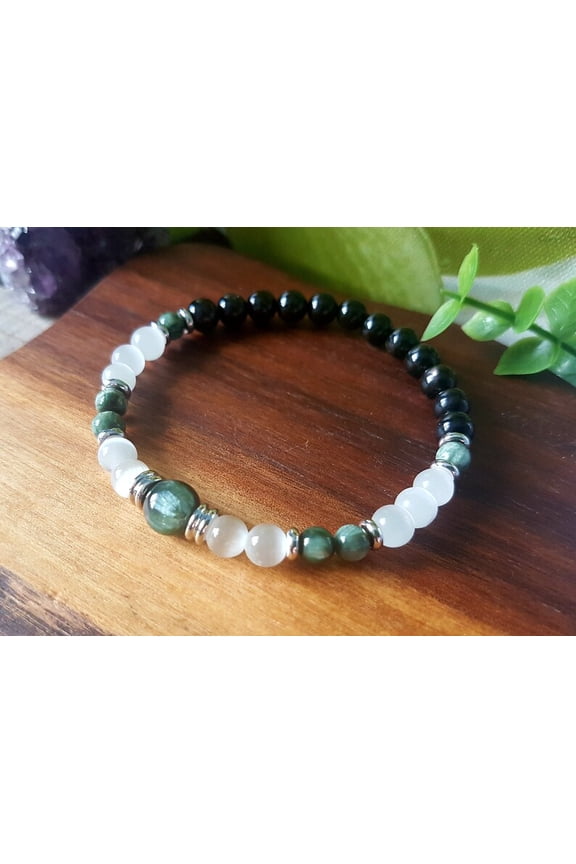 Natural Seraphinite, Selenite & Hypersthene 6-8mm Round Shape Smooth Cut Beads Stretchable Bracelet for Men & Women.