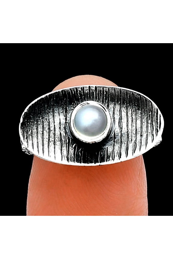 Natural Srilankan Moonstone 925 Sterling Silver Ring s.6 Jewelry R-1573 SDR244268