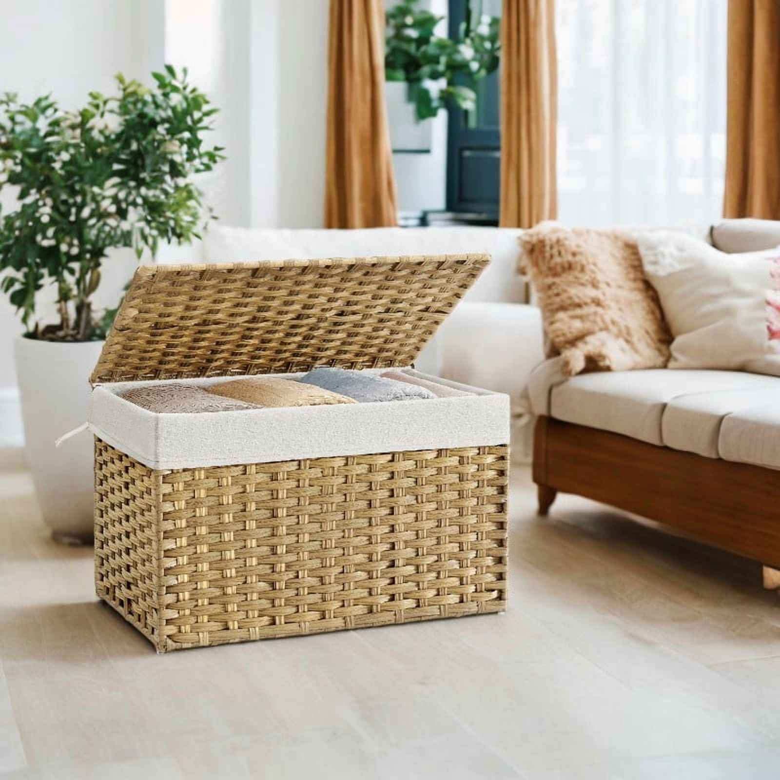 Natural Storage Basket with Lid, 27.7 Gallon (105L) Woven Blanket Bin. Equipped with handles, removable liner, and a metal frame.
