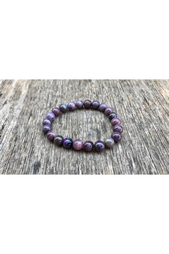 Natural Sugilite 8mm Round Shape Smooth Cut Beads Stretchable Bracelet for Men & Women.