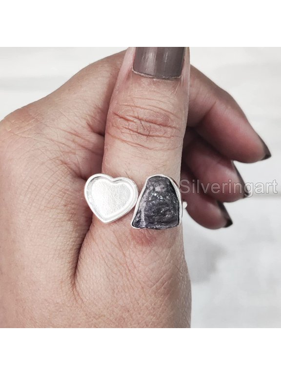 Natural Tanzanite Ring, Raw Tanzanite Ring, December Birthstone, Heart Stone Adjustable Ring, 925 Sterling Silver, Womens Ring, Christmas, Handmade, Statement Jewelry, Rough Gemstone Jewelry